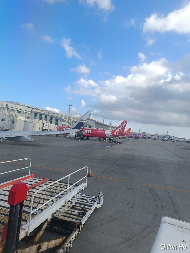 那覇空港通り